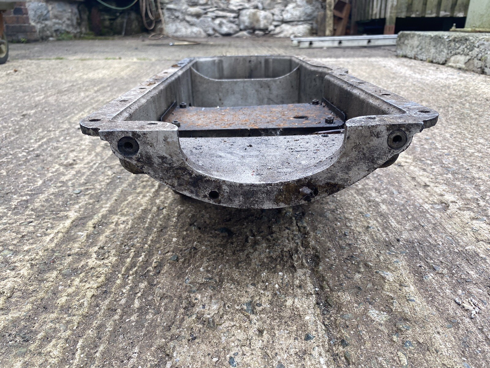 Bentley MKVI, R-Type, Rolls-Royce Wraith or Dawn 1946-55 Sump Pan + Oil Level Sender - Image 3