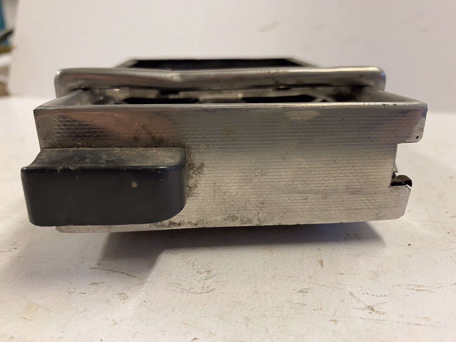 Lancia Flavia Berlina 1.8 - First series - 1965 Chrome Ashtray Built In Lighter - Image 3