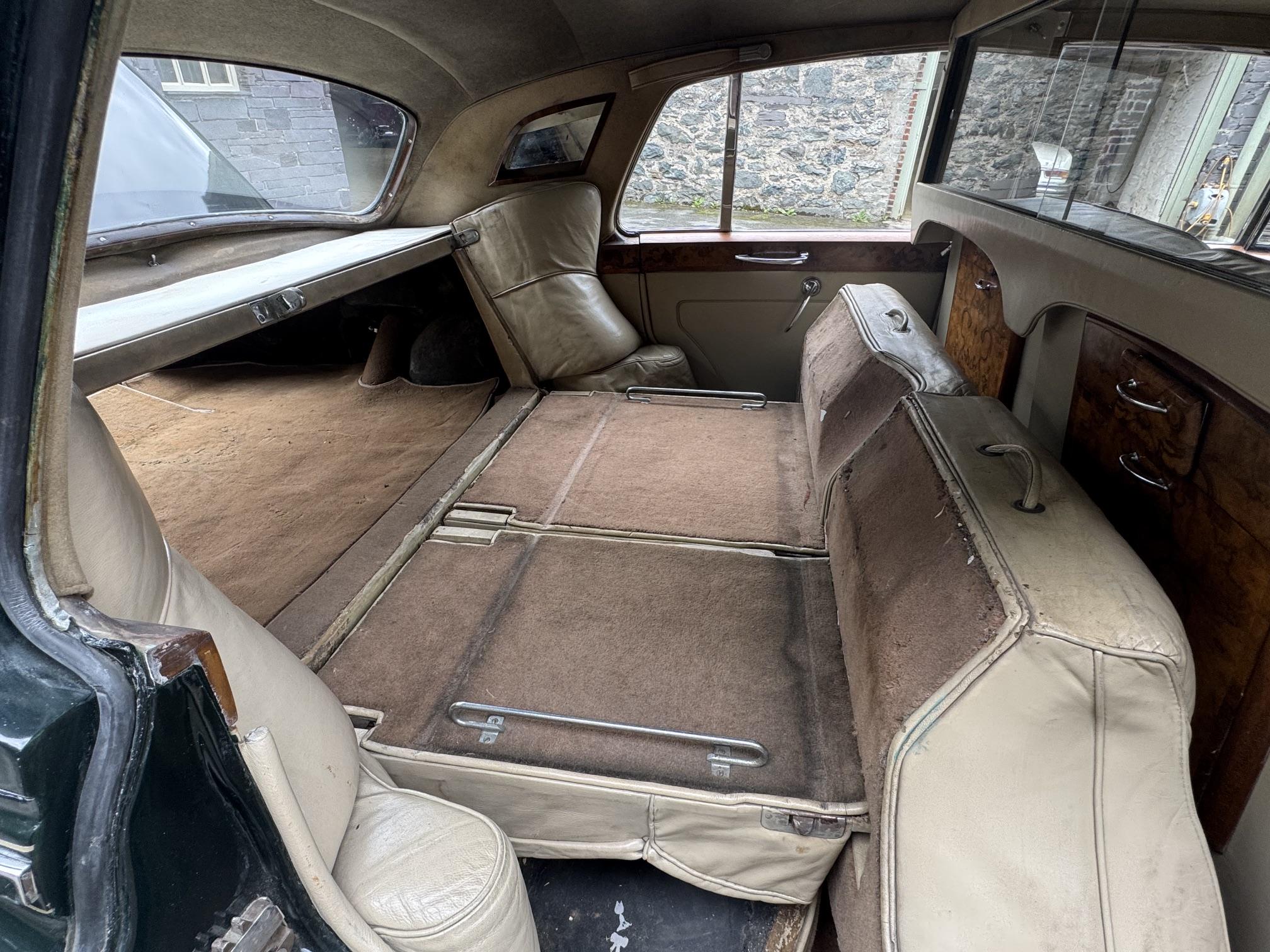 B650EGint1