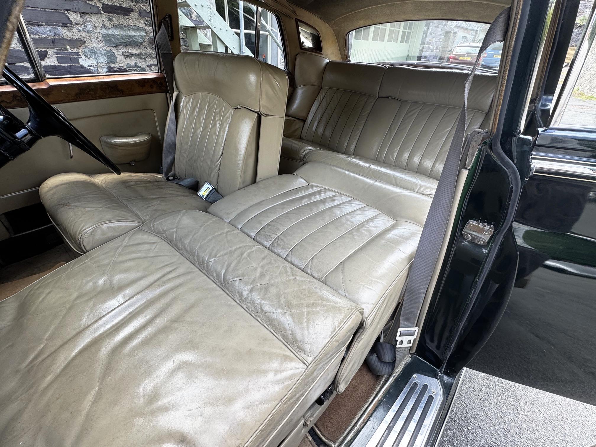 B650EGint12