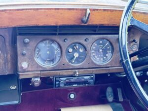 B15ZXdash31